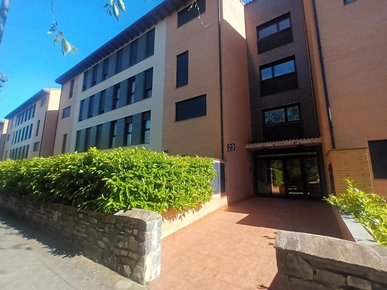 Camino Santiago Etxea Appartement Jaca Buitenkant foto