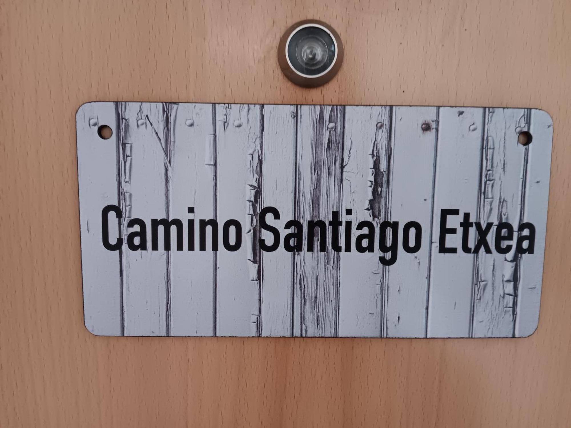 Camino Santiago Etxea Appartement Jaca Buitenkant foto